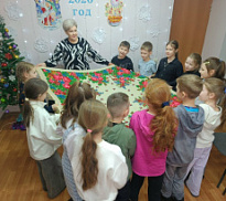 «Забавы в русском стиле»: новогодняя игротека