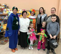 Занятие в кружке «Гармония». Импровизированная арена «Браво, цирк!»