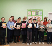 «Пусть всегда будет мама!»: театрализованная игровая программа